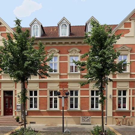 Gut Hotel Stadt Beelitz Exterior foto