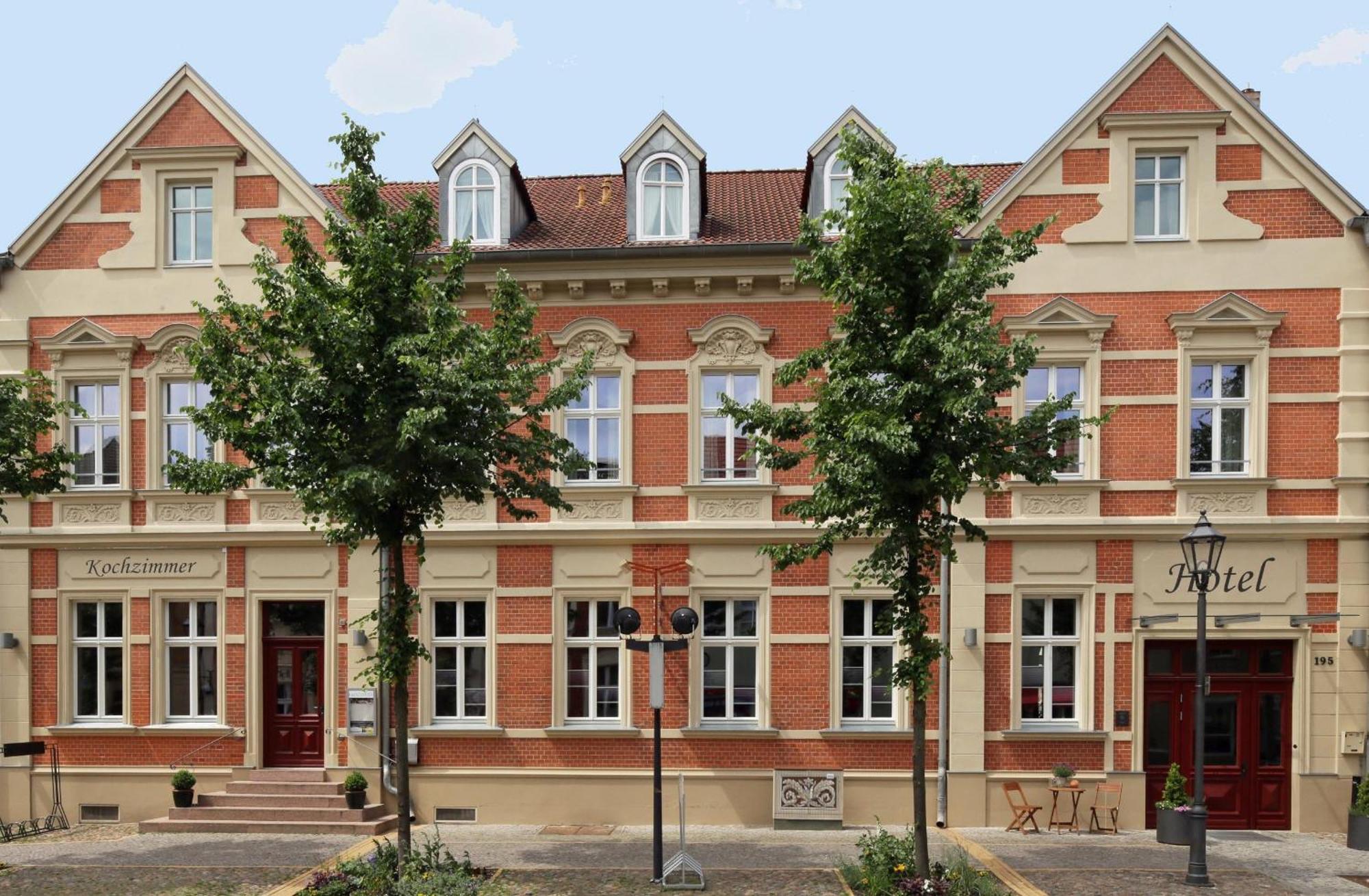 Gut Hotel Stadt Beelitz Exterior foto